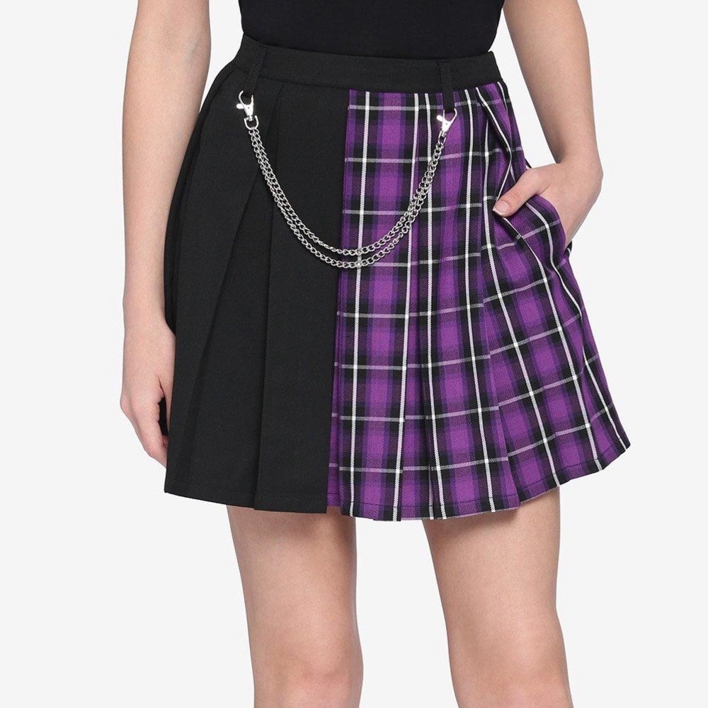 New Hot Topic Black & Purple plaid Spit Solid Mini Skirt Sz S